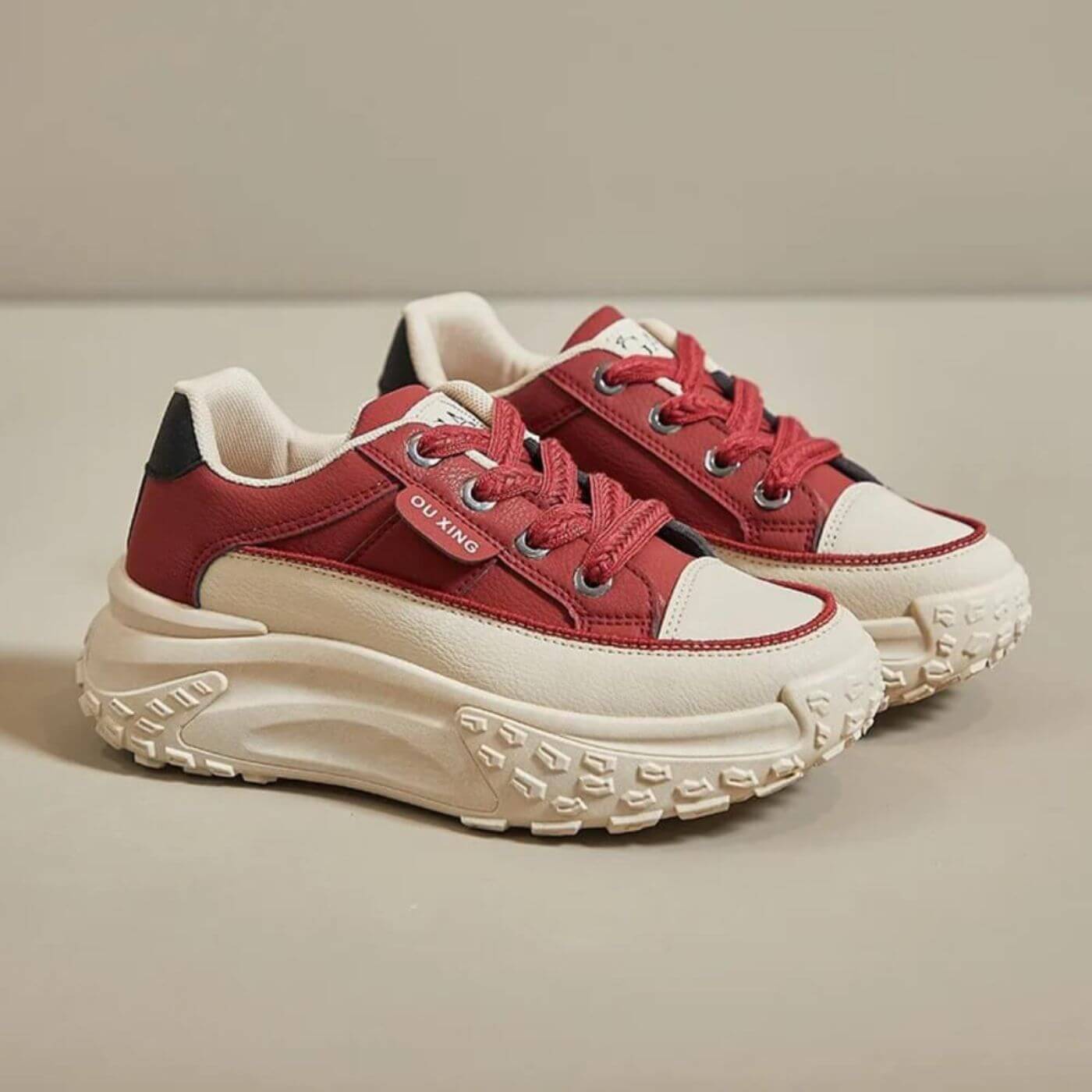 Sabine™ - Bekväma Sneakers med Hög Sula