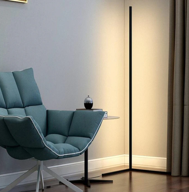 CornerGlow™ - Minimalist Golvlampa för Hörn