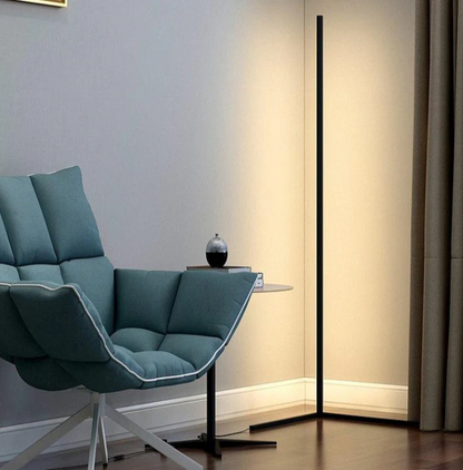 CornerGlow™ - Minimalist Golvlampa för Hörn