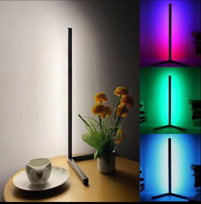 CornerGlow™ - Minimalist Golvlampa för Hörn