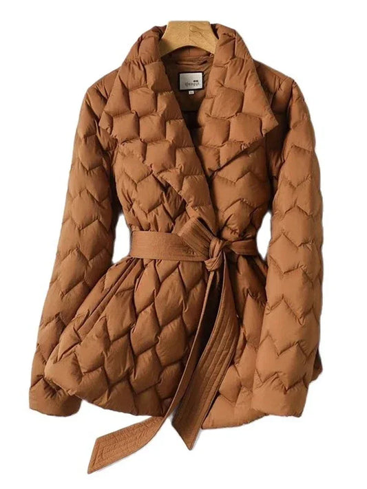 Antonella™ - Elegant dunjacka med skärp