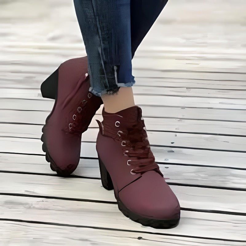 Chelsea™ - Bekväma och Moderiktiga Boots med Klack